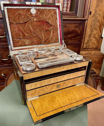 Superb Quality Ladies Dressing / Jewellery Case (1 of 10) Superb Quality Ladies Dressing / Jewellery Case (1 of 10)