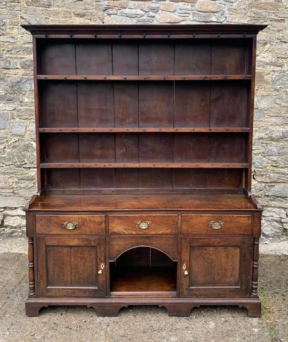 Georgian Oak Dog Kennel Dresser (1 of 27)