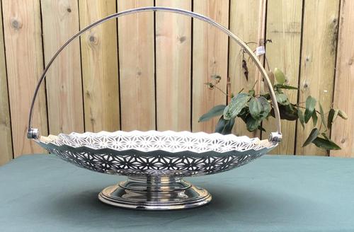 Edwardian Mappin & Webb Reticulated Cake / Bread Basket (1 of 4)