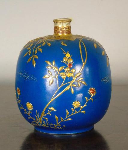 Beautiful Japanese Meiji Period Vase (1 of 7)