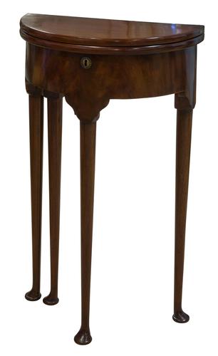 George III Style Mahogany Demi Lune Fold-over Table (1 of 7) George III Style Mahogany Demi Lune Fold-over Table (1 of 7)