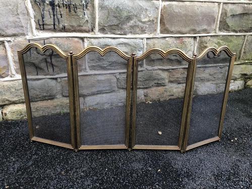Quality Brass Folding Fire Guard (1 of 9) Quality Brass Folding Fire Guard (1 of 9)
