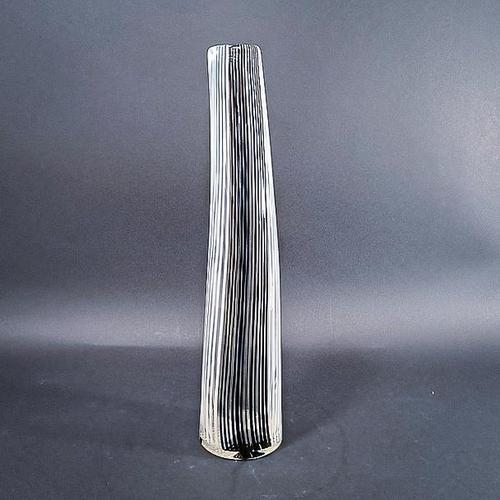 Italian Murano art glass – Black (1 of 6) Italian Murano art glass – Black (1 of 6)