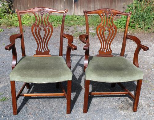 1920s Pair of Mahogany Carver Chairs with Pop-out Seats (1 of 3)