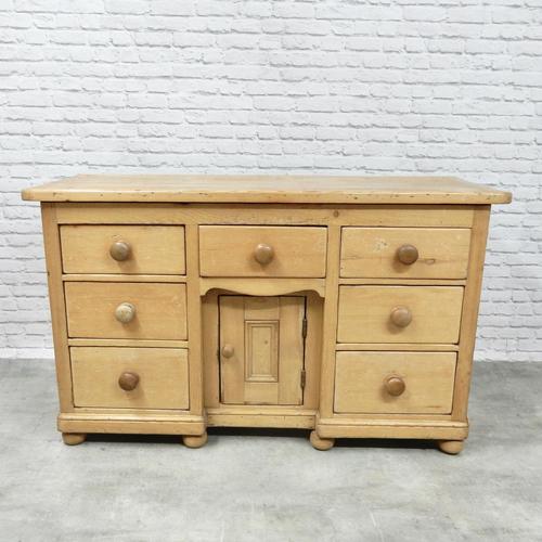 Antique Golden Pine Dresser Base (1 of 6) Antique Golden Pine Dresser Base (1 of 6)