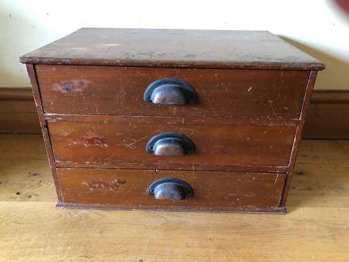 Vintage Specimen or Collectors Chest (1 of 7)