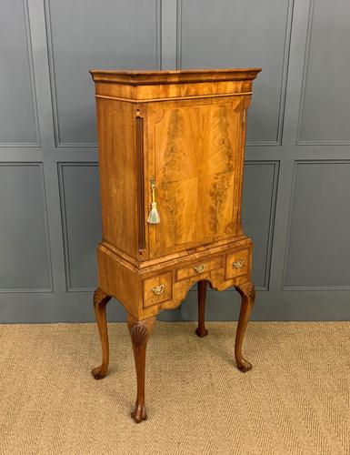 Burr Walnut Cupboard on Stand (1 of 15)