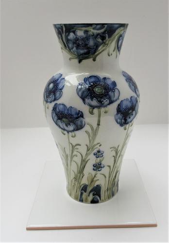 William Moorcroft, Macintyre Florian Ware Blue Poppy c.1900 (1 of 11) William Moorcroft, Macintyre Florian Ware Blue Poppy c.1900 (1 of 11)