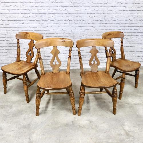 Set of 4  Lyreback Windsor Chairs (1 of 6)