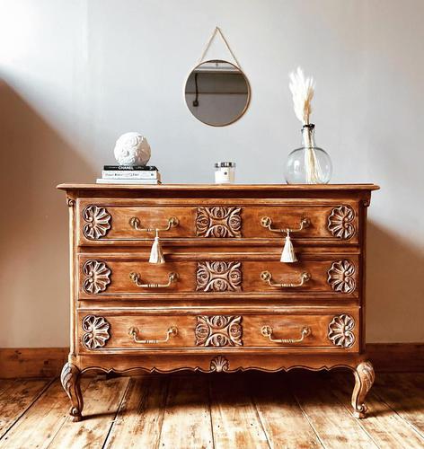 French Antique Style Oak Chest of Drawers / Drawers / Commode (1 of 5)