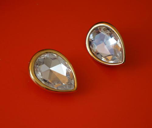 Stunning Pair of Gilt Rhinestone Pear Shaped Earrings (1 of 6)