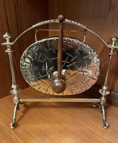 Classical Design Table Gong (1 of 7) Classical Design Table Gong (1 of 7)