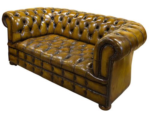 Vintage Chesterfield (1 of 7) Vintage Chesterfield (1 of 7)