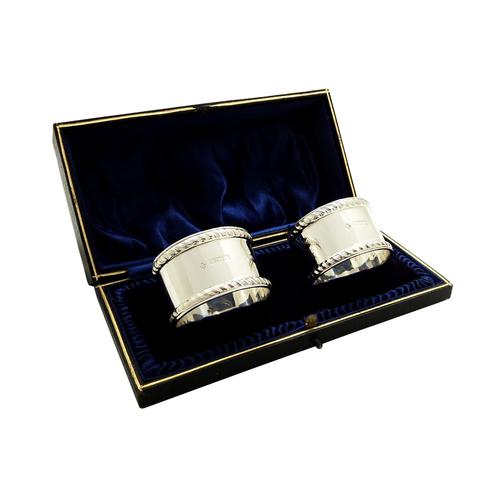 Pair of Antique Edwardian Sterling Silver Napkin Rings in Case 1909 (1 of 9) Pair of Antique Edwardian Sterling Silver Napkin Rings in Case 1909 (1 of 9)
