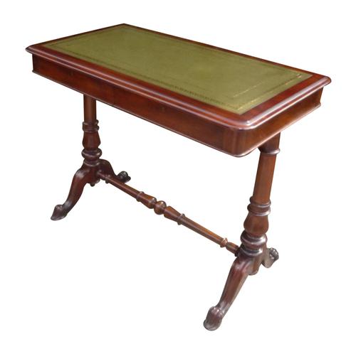 A Fine Quality 19th Century Mahogany Writing Table Johnstone & Jeanes (1 of 1) A Fine Quality 19th Century Mahogany Writing Table Johnstone & Jeanes (1 of 1)