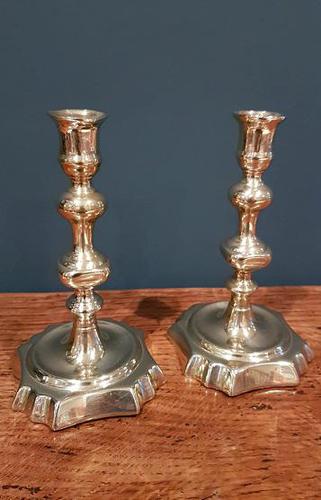 Pair of Antique George III Period Seamed Brass Candlesticks (1 of 7)