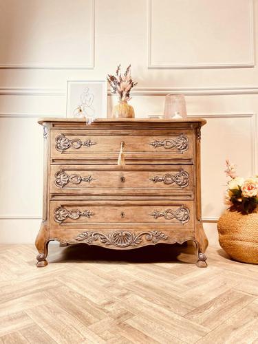 French Rustic Drawers / Small Chest of Drawers (1 of 9)