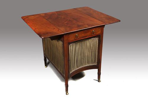 Very Good & Original Early 19th Century Mahogany Breakfast Table (1 of 11) Very Good & Original Early 19th Century Mahogany Breakfast Table (1 of 11)