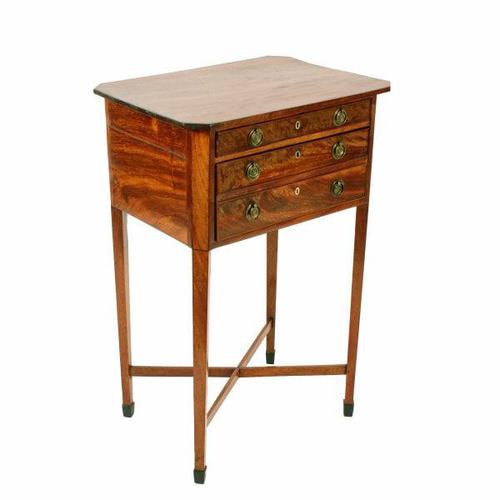 Georgian Mahogany Two Drawer Lamp Table (1 of 8) Georgian Mahogany Two Drawer Lamp Table (1 of 8)