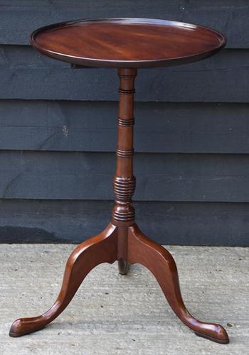 Superb Quality Georgian Mahogany Tilt-Top Wine Table. (1 of 14) Superb Quality Georgian Mahogany Tilt-Top Wine Table. (1 of 14)