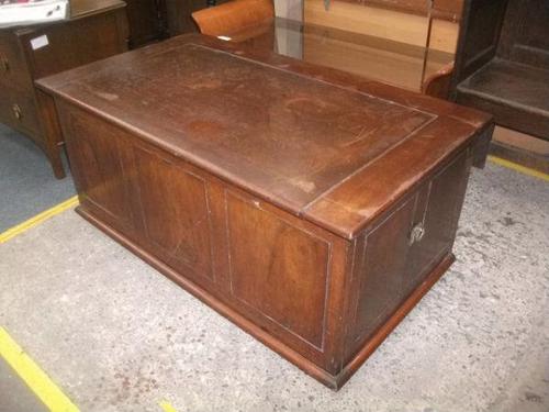 Mahogany Blanket Box Seat (1 of 3)