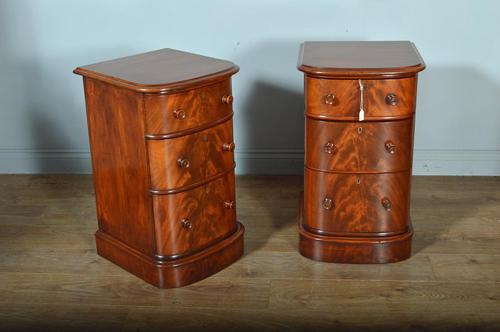 Antique Pair of Victorian Mahogany Bow Front Chests of Drawers (1 of 5)