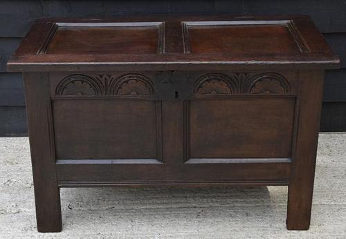 Handsome 17th Century Small Proportioned Oak Panelled Coffer c.1680 (1 of 13) Handsome 17th Century Small Proportioned Oak Panelled Coffer c.1680 (1 of 13)