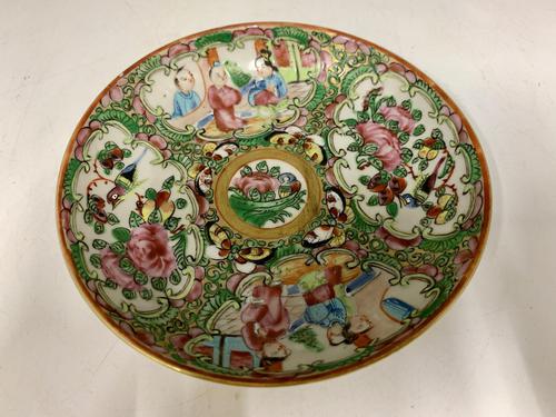 Antique Famille Rose Oriental Porcelain Saucer c.1810 (1 of 5)