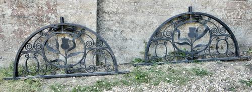 Wonderful Pair of Scottish Architectural Wrought Iron Fanlights (1 of 7) Wonderful Pair of Scottish Architectural Wrought Iron Fanlights (1 of 7)