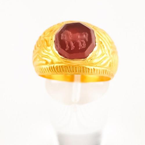 Antique Grand Tour Roman Style Gold Intaglio Seal Ring (1 of 4) Antique Grand Tour Roman Style Gold Intaglio Seal Ring (1 of 4)