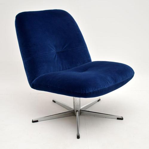 1960’s Vintage Swivel Lounge Chair (1 of 8)