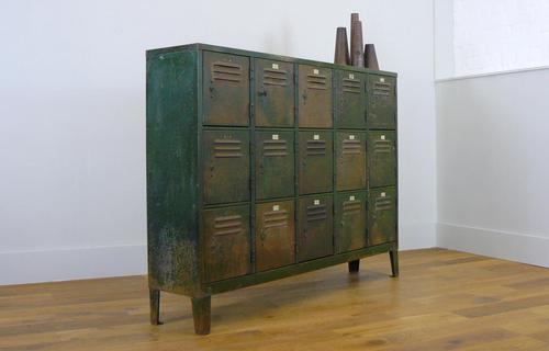 Vintage Industrial 15 Door Metal Workshop Cabinet Locker c.1930 (1 of 14)