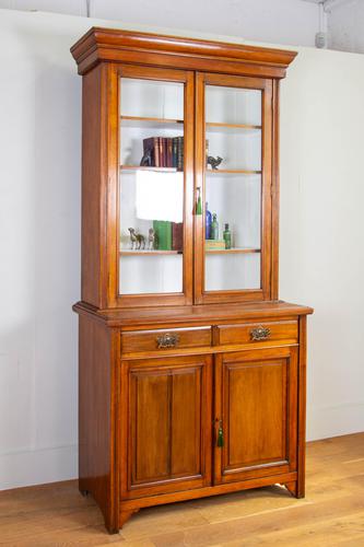 Handsome Victorian Walnut Glazed Bookcase C1890 (1 of 12)