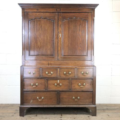 Antique Welsh Oak Linen Press Cupboard (1 of 10)