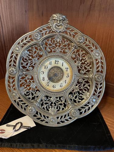 Brass Cased 'Green Man' Mantel Clock (1 of 6)