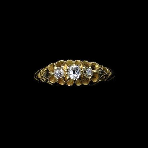 Antique Victorian Old Cut Diamond Three Stone Trilogy 18ct Gold Scroll Ring (1 of 10) Antique Victorian Old Cut Diamond Three Stone Trilogy 18ct Gold Scroll Ring (1 of 10)