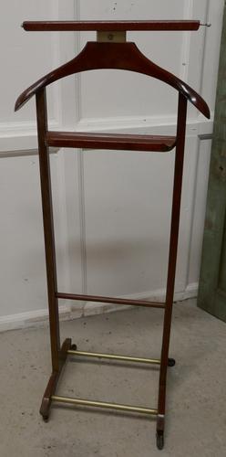 Italian Art Deco Gentleman’s Floor standing Suit Hanger by Brevettato (1 of 5)