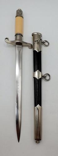 1952 PTN Polish Airforce Pilots Dress Dagger with Hangers (1 of 8) 1952 PTN Polish Airforce Pilots Dress Dagger with Hangers (1 of 8)