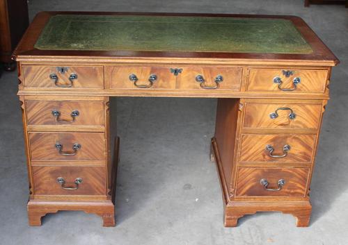 1960's Mahogany Pedestal Desk with Green Leather Inset on Top (1 of 4)