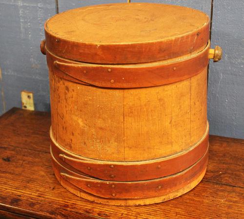 American 19th Century Oyster Barrel (1 of 9)