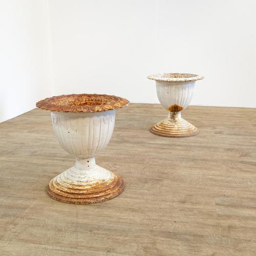 Pair of Art Deco Style Garden Urns (1 of 12) Pair of Art Deco Style Garden Urns (1 of 12)