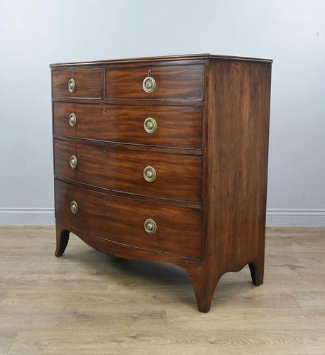 Superb Georgian Mahogany Bow Front Chest of Drawers (1 of 4)