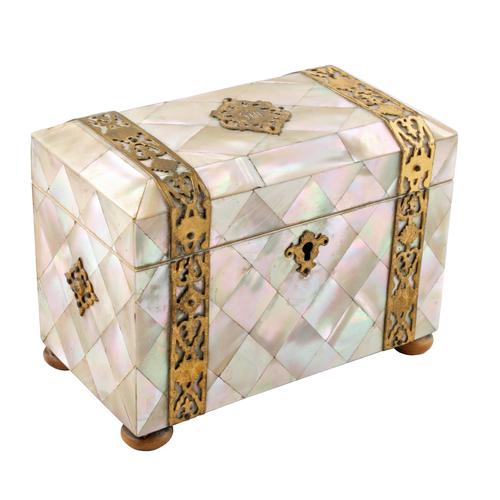 Mother of Pearl Tea Caddy (1 of 8) Mother of Pearl Tea Caddy (1 of 8)