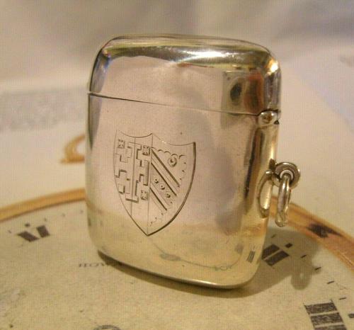 Antique Silver Vesta Case 1899 Victorian With Coat Of Arms Maker Hunsley & Co (1 of 9) Antique Silver Vesta Case 1899 Victorian With Coat Of Arms Maker Hunsley & Co (1 of 9)