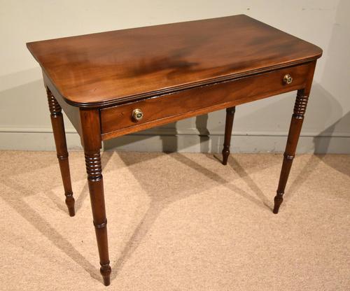 George III Single Drawer Mahogany Side Table (1 of 6) George III Single Drawer Mahogany Side Table (1 of 6)