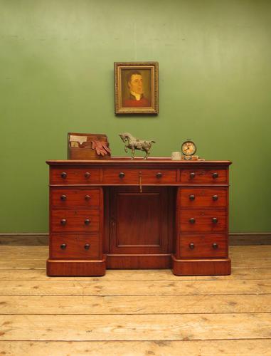 Victorian Antique Pedestal Desk, Hobbs & Co London (1 of 24) Victorian Antique Pedestal Desk, Hobbs & Co London (1 of 24)