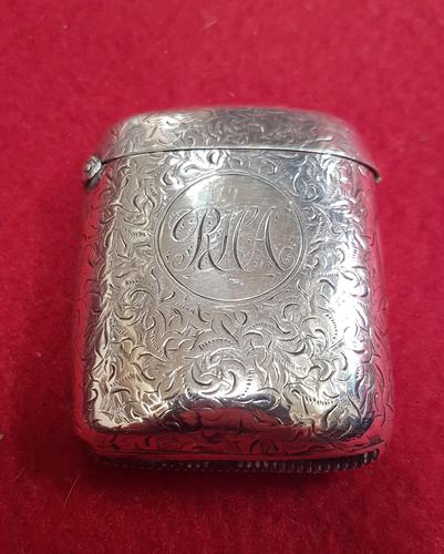 Large Sterling Silver Vesta Case (1 of 3) Large Sterling Silver Vesta Case (1 of 3)