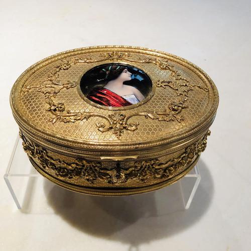 Super large gilt jewel box with Limoges enamel miniature (1 of 5)