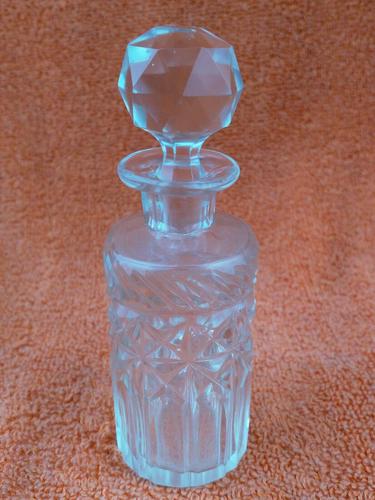 Antique Cut Glass Scent Bottle with Stopper C1890 (1 of 7)