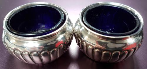 Pair of Sterling Silver Salts t/w Blue Liners (1 of 3) Pair of Sterling Silver Salts t/w Blue Liners (1 of 3)